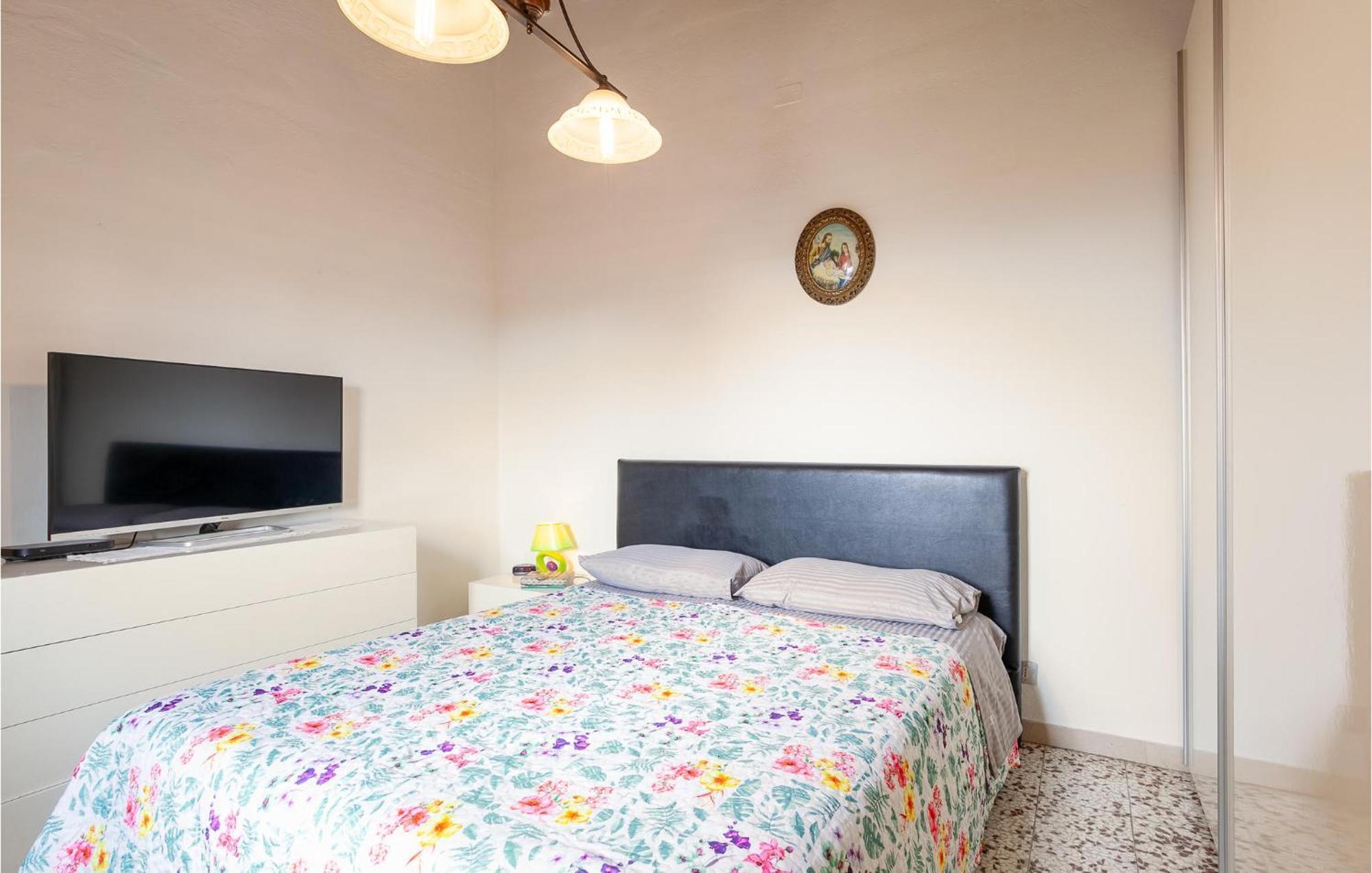 Awesome Home In Montefoscoli With Wifi Dış mekan fotoğraf